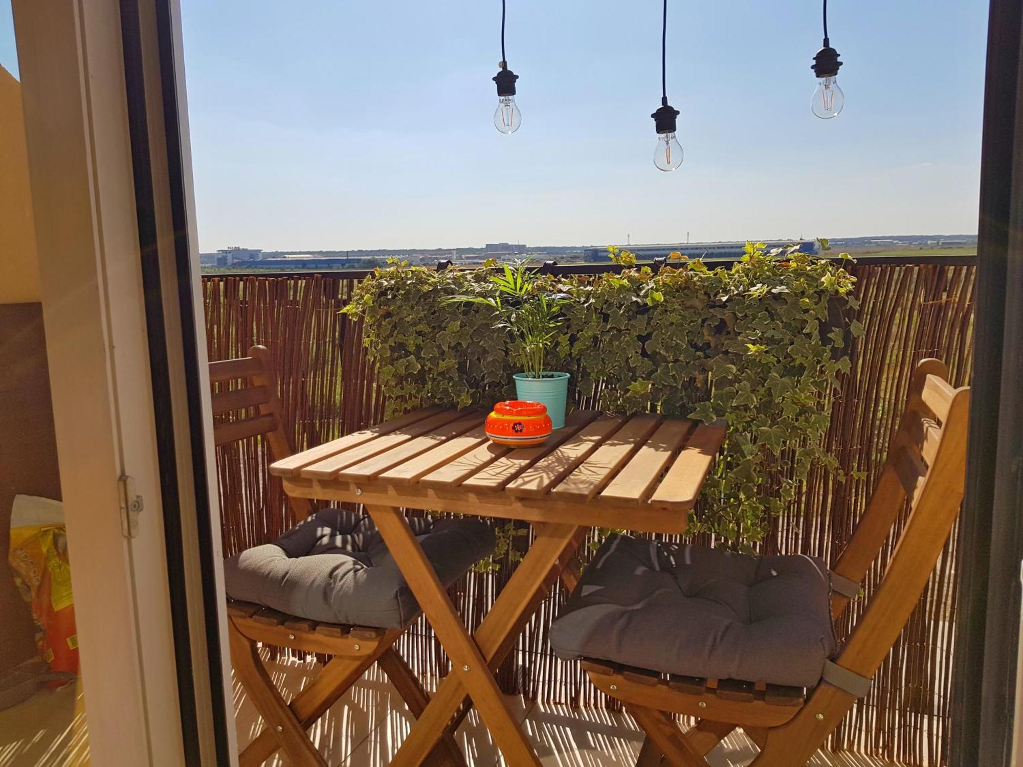 Luxury Apartment With Pool In North Bucharest Cretuleasca Exterior foto